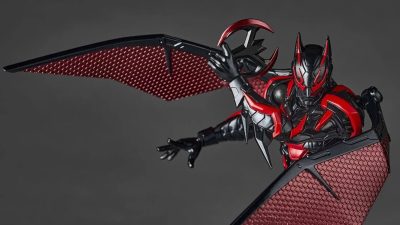 CoolBATMANBEYONDRevoltechAmazingYamaguchiActionFigure - Amazing Yamaguchi